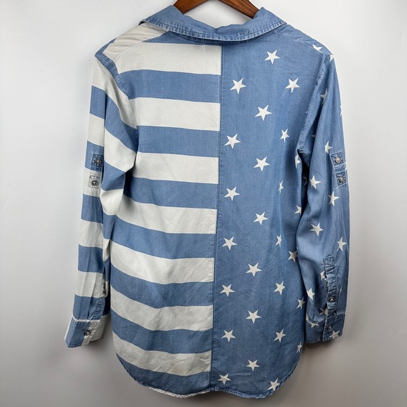 Stars and Stripes T&W Designs Patriotic Flag Womens Denim Style shirt Small - Picture 2 of 13